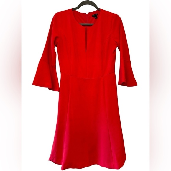 Ann Taylor Bell Sleeved Dress size 4 - Picture 1 of 7
